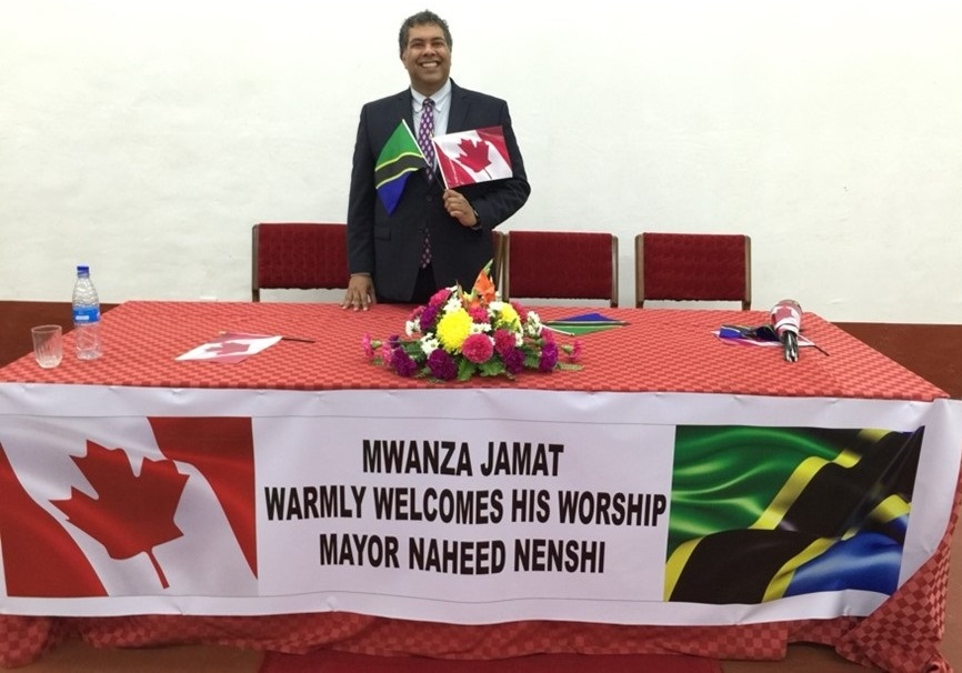The Ismaili community of Mwanza, Tanzania, celebrates Calgary mayor Naheed Nenshi, 2015.